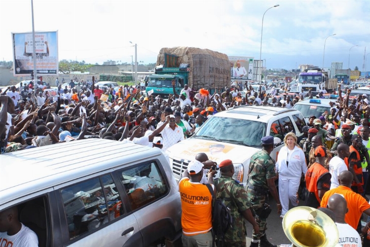 Côte d`Ivoire: affluence aux derniers rassemblements avant la présidentielle